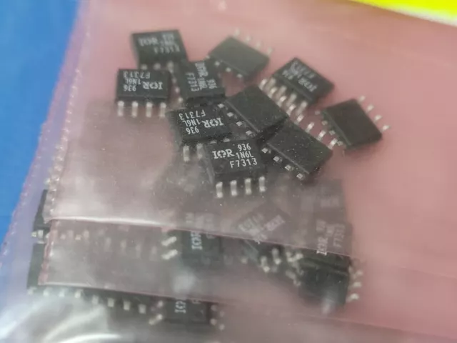 (5 PCS) IRF7313 IR Mosfet Array 30V 6.5A 2W Surface Mount 8-SOIC