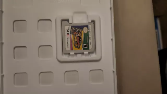 Yo-kai Watch 3 (Nintendo 3DS) English has been used. Great condition. Works 