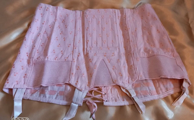 Gaine corset vintage rose ancien marque Krynéle  d'epoque 42/44 strumpftgurtel