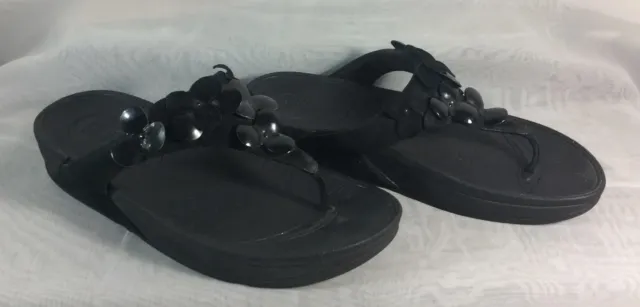 FitFlop Women Size 8 Black Suede Floral Slippers Flip Flop Style 1800-001