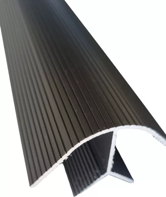 Aluminium Möbel Eckprofil für 19mm Holz o. Spanplatten, rund, schwarz, silber