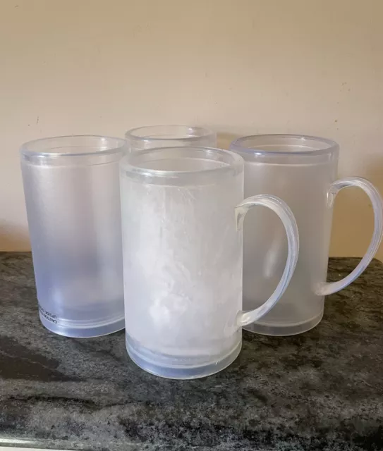 Set of 4 Double Wall Freezer Beer Mugs Fill water in Insulated area to blue line