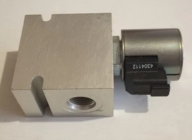 Hydraforce 7022240 Manifold With 4304112 Solenoid  And Sv12 - 20, New, Free Ship