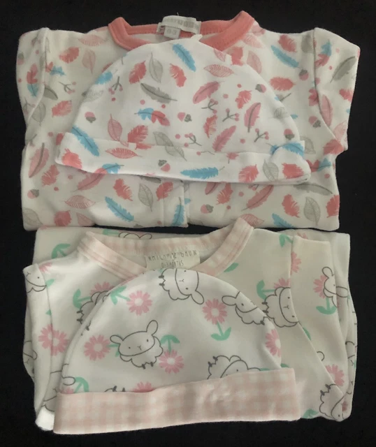 Bambine babygrows con cappelli abbinati 0-3 mesi