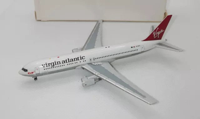 Aeroclassics Virgin Atlantic Airways Boeing 767-300 PH-MCG Diecast 1/400 Model