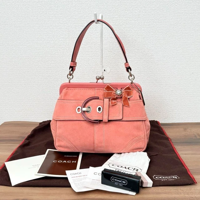 バッグ Coach Pink Suede Kiss Lock mini Bag Rare Coach | Bags | Rare Vintage Y2k Coach Pink Suede Kiss Lock