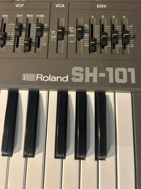 Roland SH-101 Monophonic Analog Synthesizer