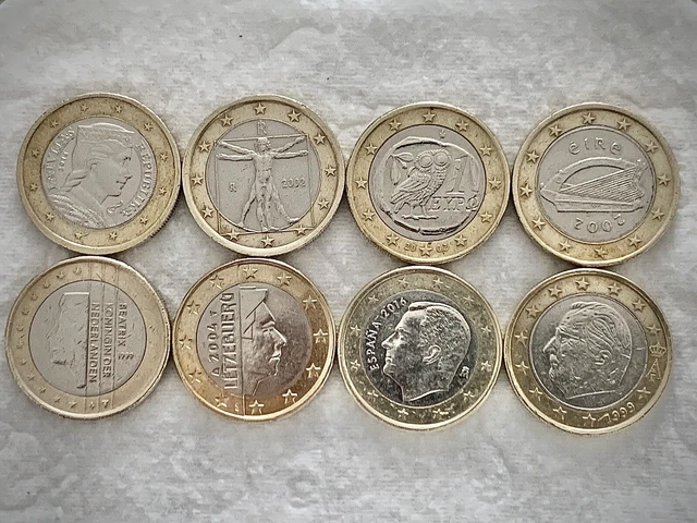 Lot De 8 Pièces d’ 1 Euro
