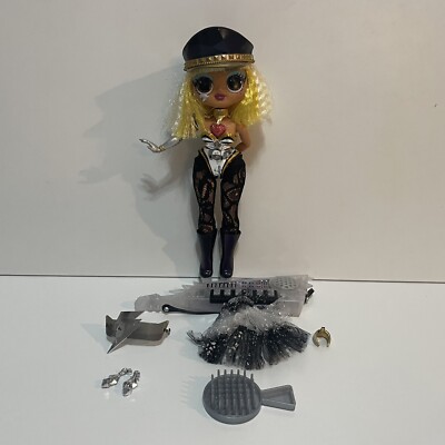 the queen omg doll