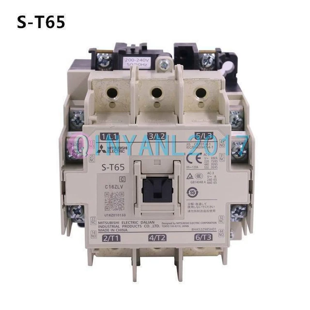ONE New In Box Mitsubishi Contactor S-T65 ST65 AC220V
