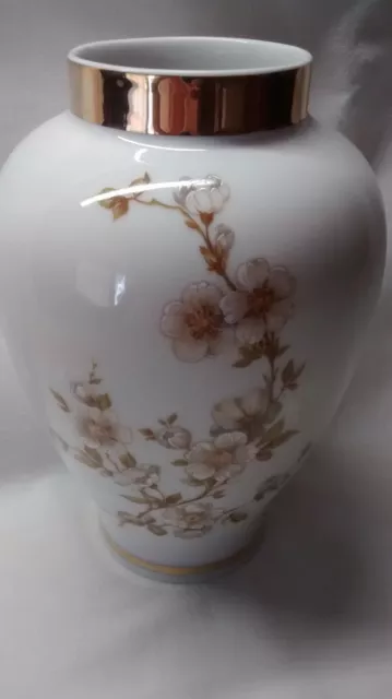 Vase Vohenstrauss Johann Seltmann Bavaria Germany Blütenranke Goldränder 22,5 cm