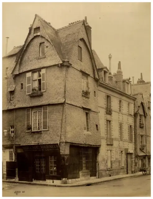 France, Tours, Place Foire le Roi Vintage print,  Tirage albuminé  28x21,5