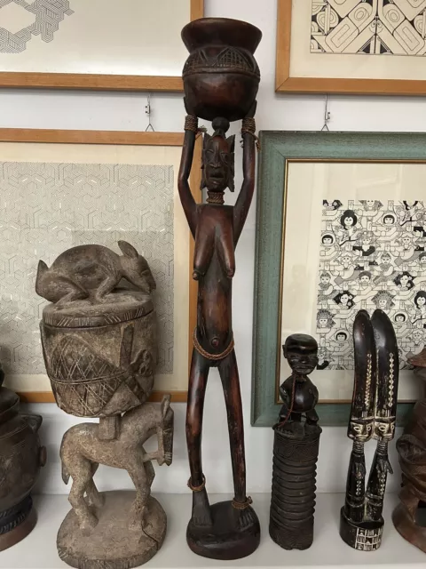 Arte Africana, Statua Bamum Donna Con Vaso In Testa