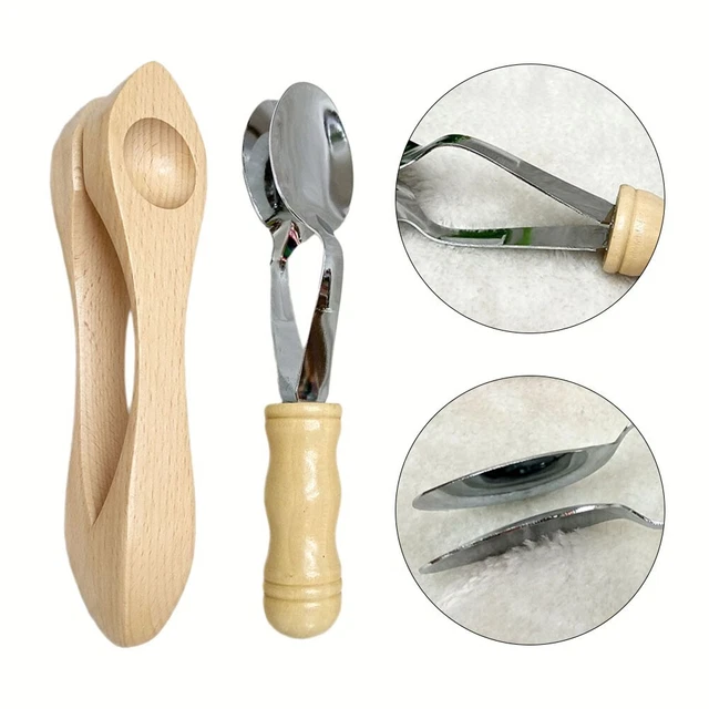 Traditional Percussion Spoons 2 Wooden Musical Spoons with Wooden Handle