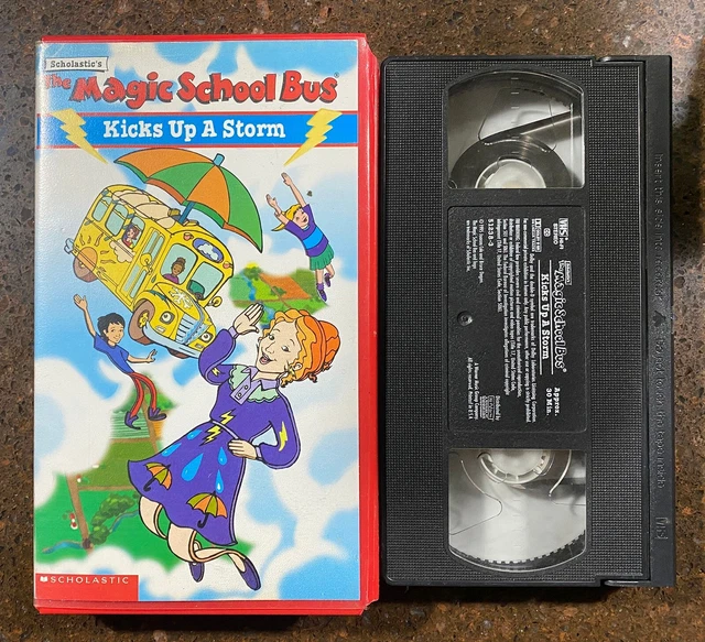 VHS *LOT DE 2* MAGIC SCHOOL BUS : Kicks up a Storm & Blows It's Top ...