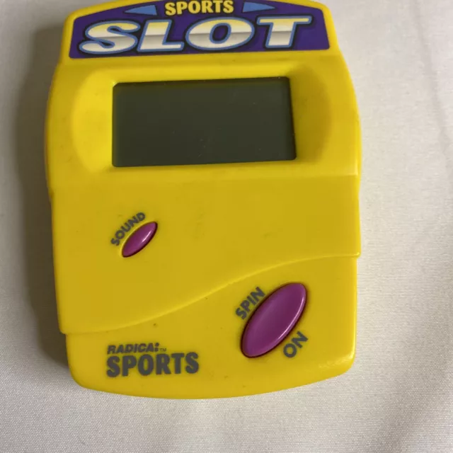 RADICA SPORTS POCKET SLOTS CASINO HANDHELD LCD ELECTRONIC GAME 1990s YELLOW MINI