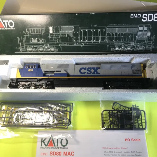 Kato 37-6344 HO Scale CSX EMD SD80MAC Diesel Locomotive #801 LN/Box