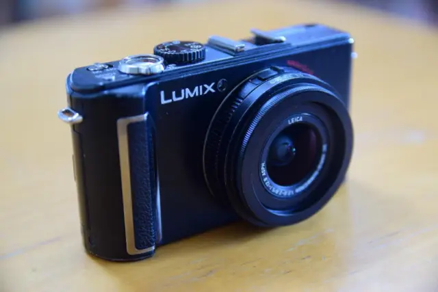 Panasonic Lumix DMC-LX3 K Digital Compact Camera 10.1 MP 2.5x optical Black