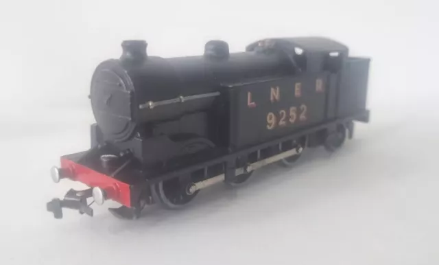 Working Wrenn / Hornby Dublo Oo 3 Rail Code 3 0-6-2 Lner 9252 Black Loco