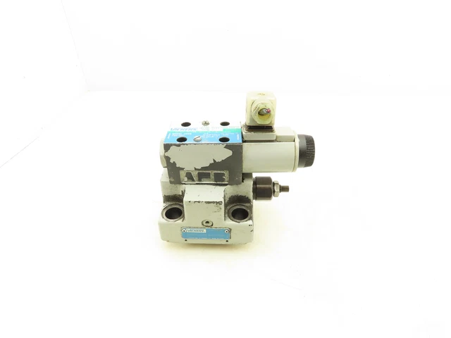 Vickers CVCS-32-C1-S2-W-35-11-S27 Directional Control Cartridge Valve Cover 24V