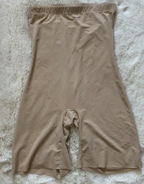NEUF SPANX 394 beige mince taille haute forme nu petite cuisse