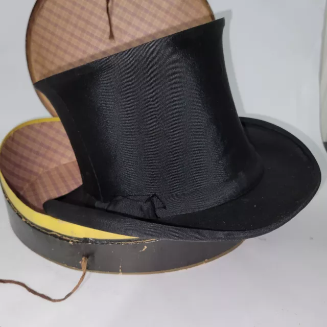 ANTIQUE COLLAPSIBLE TOP Hat with original box - Rogers Peet & Company ...