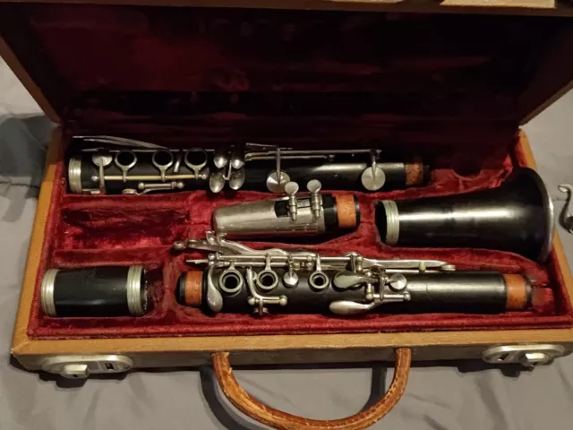 Antique Elkhart Pedler Clarinet