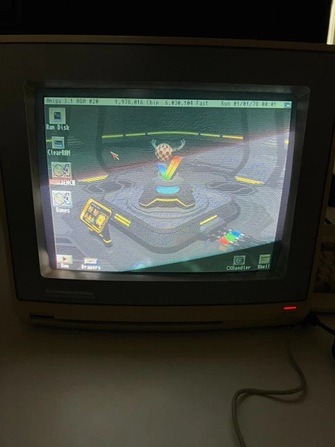 Commodore 1084-D monitor retro RGB digital amiga C64