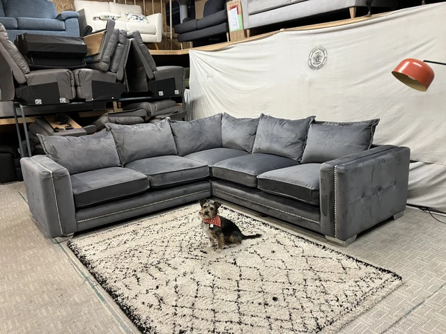 Scs Regency Pluto Corner Sofa In Dark