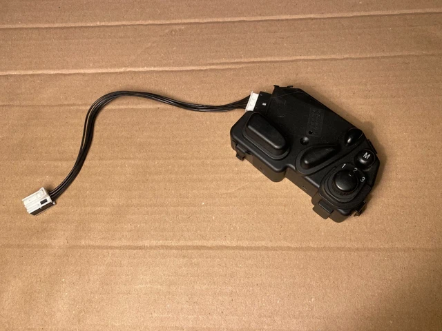 Mercedes Benz W203 Classe C Interrupteur Réglage de Siège Droite 2038214258