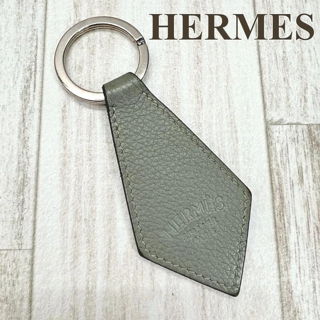 HERMES Tab key ring Vert Amande Gray Taurillon Clemence Leather Silver Hardware