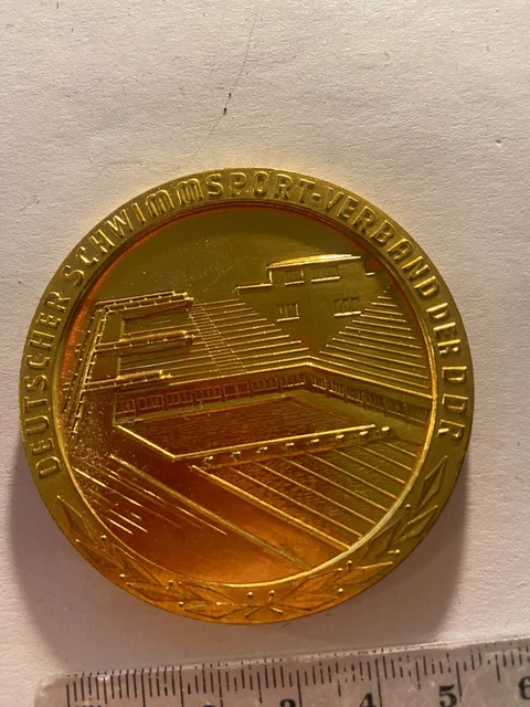 DDR AUSZEICHNUNG MEISTERSCHAFTEN der DDR Schwimmsport 1969 EUR 1,00