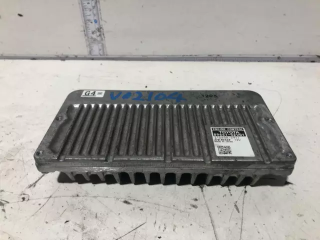 Toyota PRIUS ECU NHP10 1.5 Essence 12/11-03/20 P/N 89661-52V01