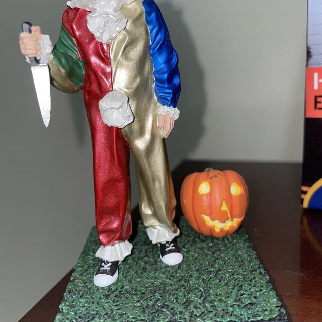 Royal Bobbles HALLOWEEN “Young Michael Myers” Bobblehead Hot Topic Exclusive 3