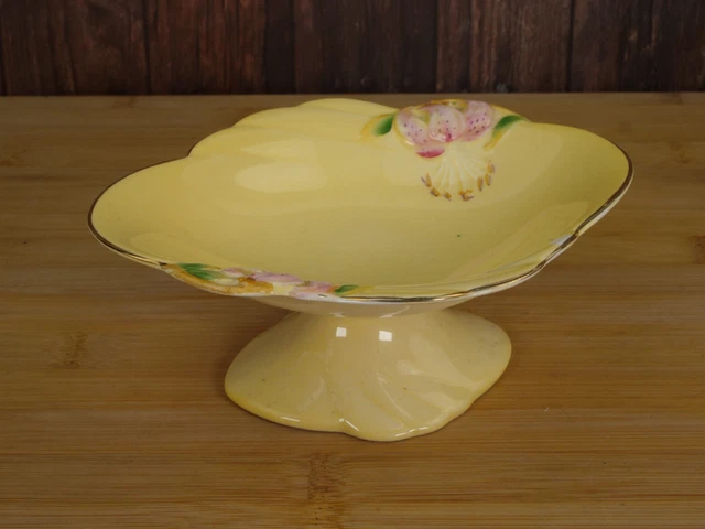 Grimwades Royal Winton Tiger Lily Yellow Footed Floral Dish Bowl