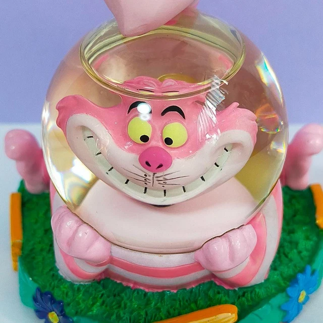 Alice in Wonderland Cheshire Cat Disney Snow Globe Made of Glass Japan No box Alice in Wonderland Cheshire Cat Disney Snow Globe Made of Glass Japan No box