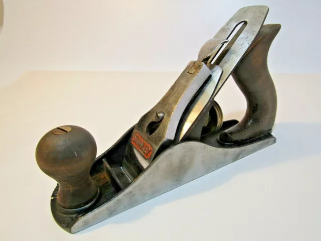 Stanley Bailey No 4 smoothing plane. Woodworking tools.  Made in England