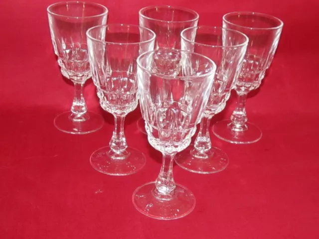 Lot de 6 verres à liqueur cristal d'Arques modèle Pompadour