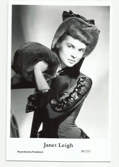 (Bx26) Janet Leigh Swiftsure Photo Postcard (84/211) Filmstar Pin Up Glamor