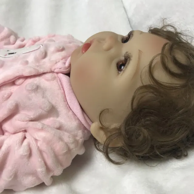 Realistic Reborn Baby Dolls Soft Girl Doll Lifelike Full Vinyl Silicone Newborn