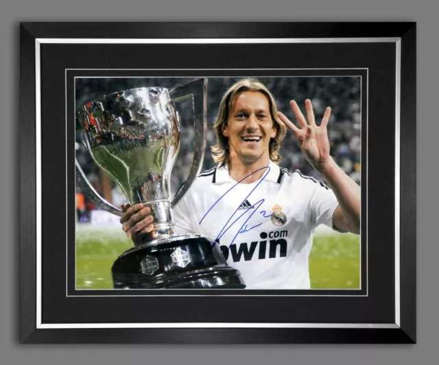 Míchel Salgado Signed And Framed Real Madrid Football 12x16 Photograph : A