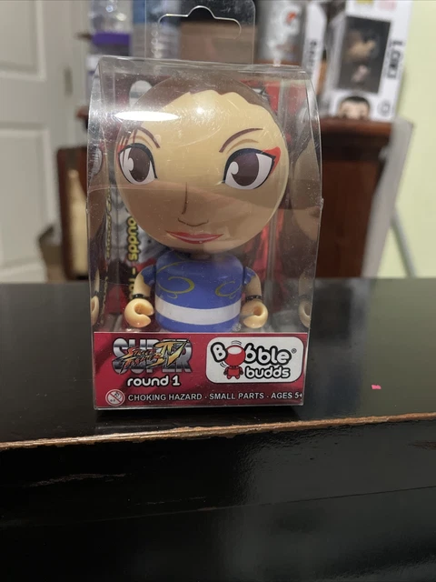 Chun-Li Street Fighter IV Bobble Budds Series 3 Round 1 Blue Outfit