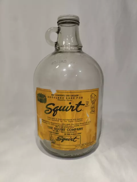 1941 Vintage Squirt Bottlers Base Soda 1 Gallon Glass Duraglas Bottle Grapefruit