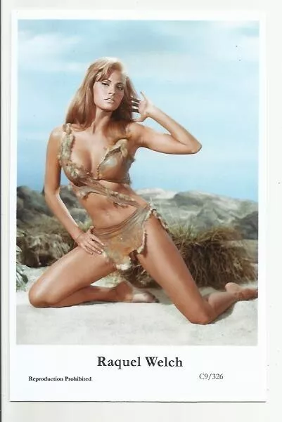(Bx8) Raquel Welch Swiftsure Photo Postcard (C9/326) Filmstar Pin Up Glamor