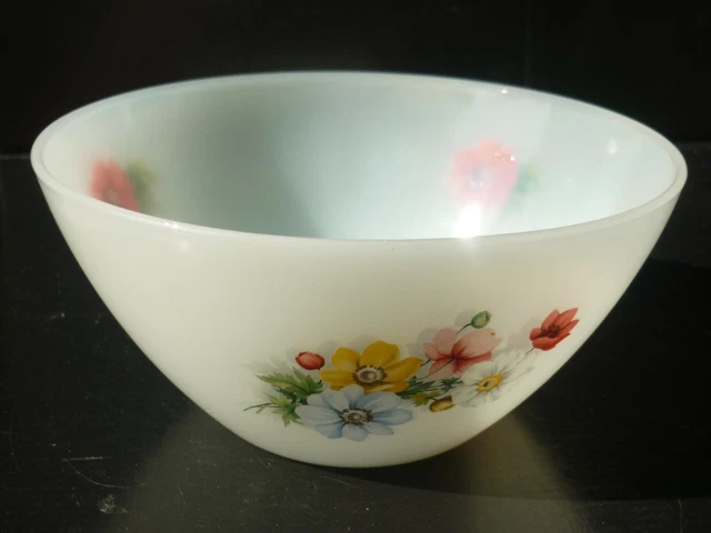 Bol Arcopal Vintage 1965 – Petit Saladier Verre Dentelé Motifs Roses
