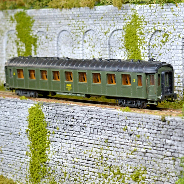 Voiture Voyageurs SNCF 2e Classe – France Trains, HO (1/87), Parois Lisses