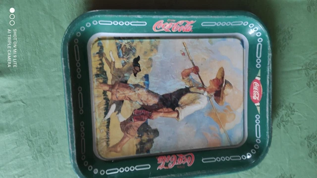 vassoi della Coca Cola, rosso e verde