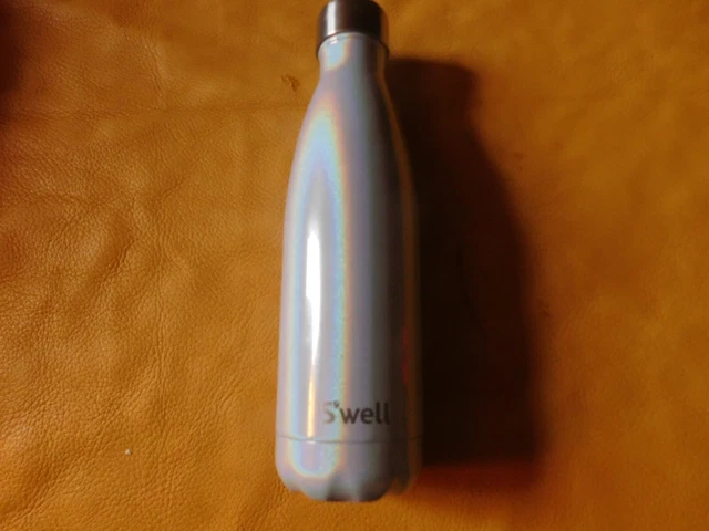 Swell Vacuum Insulated Stainless Steel Water Bottle 17oz Iridescent Rainbow