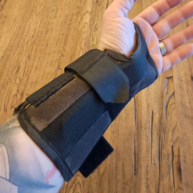 Handgelenk Hand Bandage Support Karpaltunnel Splint Arthritis Verstauchung Sport