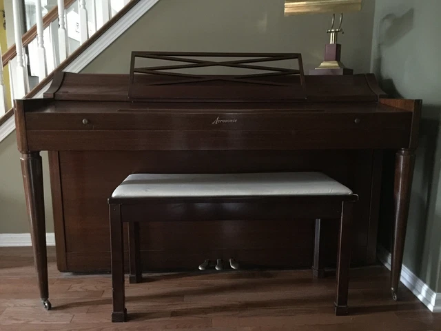 Acrosonic by Baldwin maple Spinet Piano With Matching Bench and light ***Read